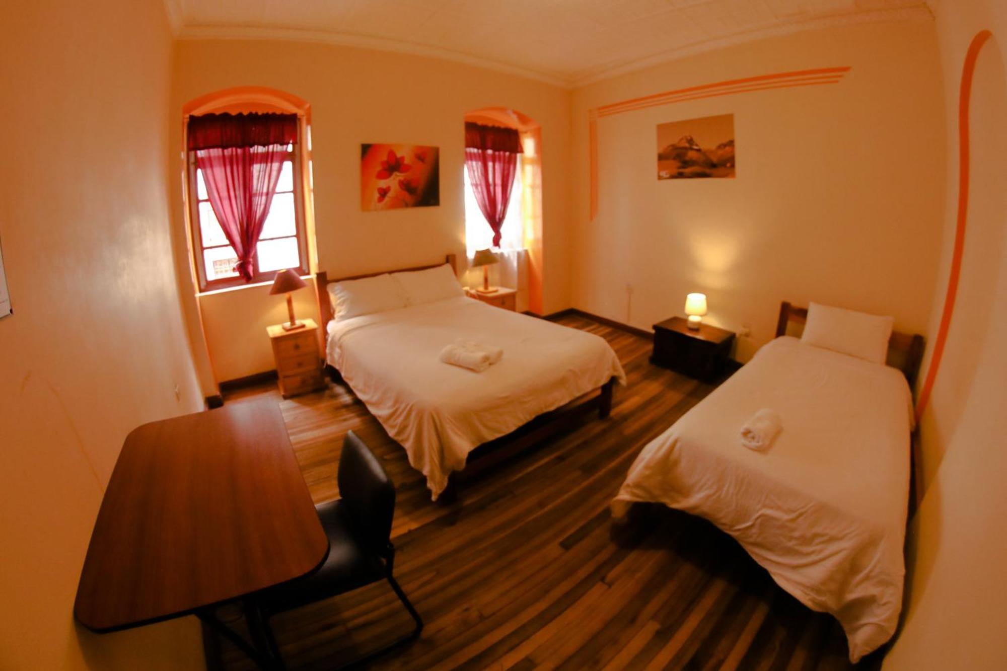 Vibes Aurik Hotel Quito Buitenkant foto