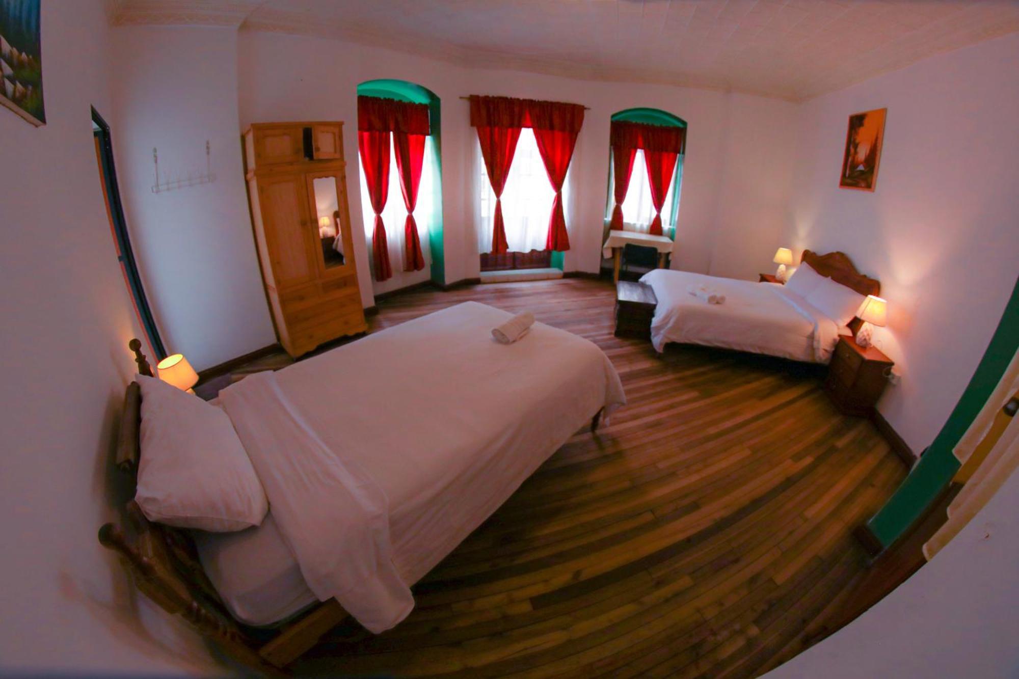 Vibes Aurik Hotel Quito Buitenkant foto